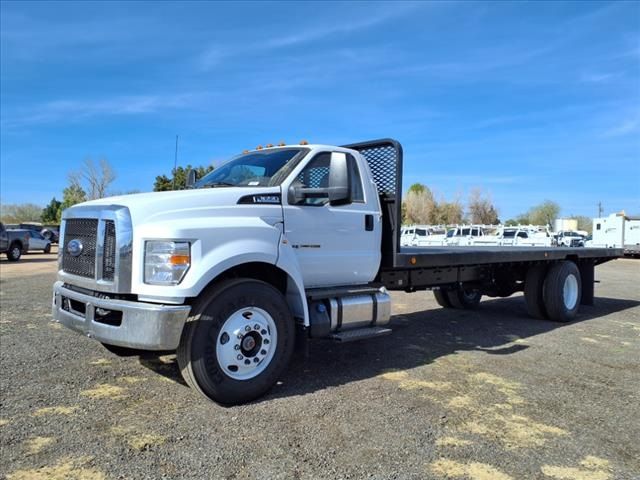 2025 Ford F-650 Base