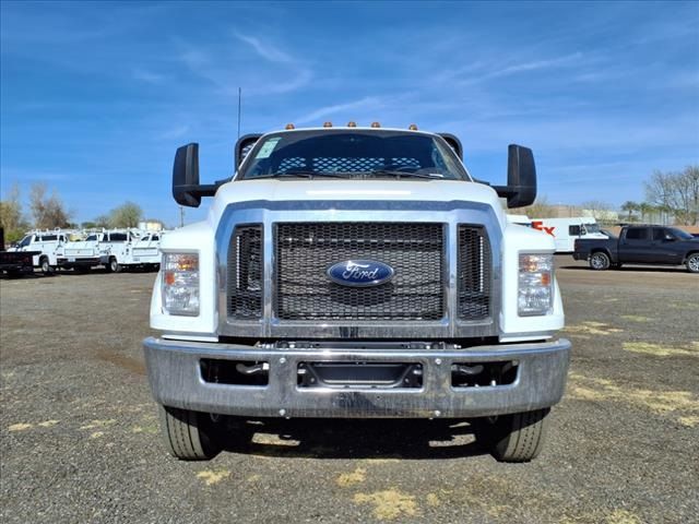 2025 Ford F-650 Base