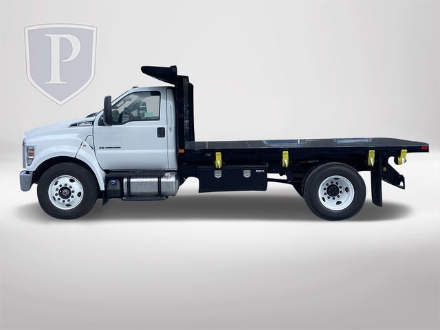 2025 Ford F-650 Base