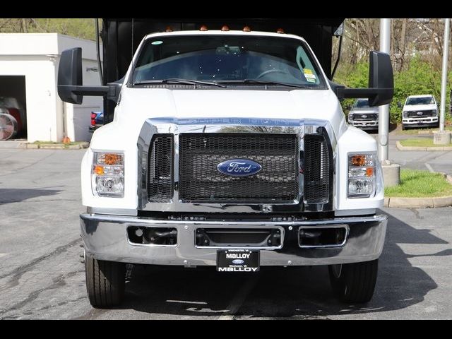 2025 Ford F-650 Base