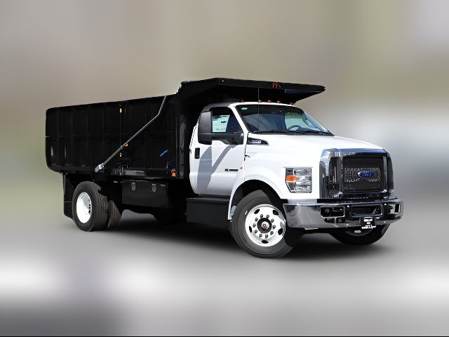 2025 Ford F-650 Base