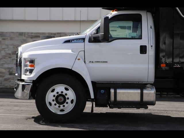 2025 Ford F-650 Base