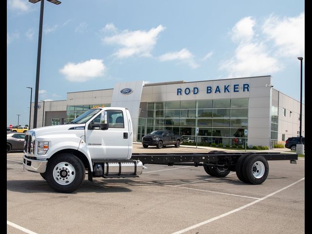 2025 Ford F-650 Base