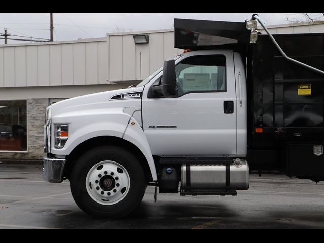 2025 Ford F-650 Base