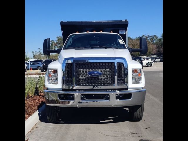 2025 Ford F-650 Base