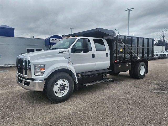 2025 Ford F-650 Base