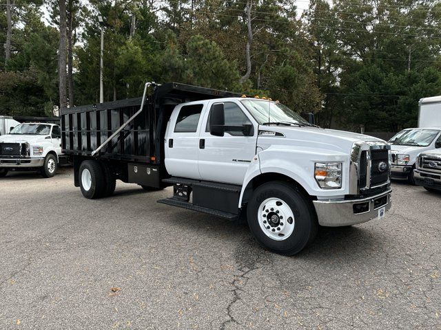 2025 Ford F-650 Base