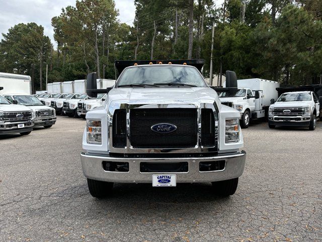 2025 Ford F-650 Base