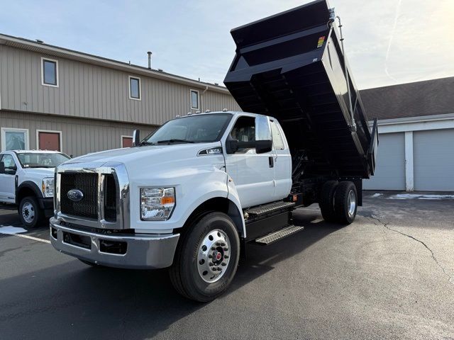 2025 Ford F-650 Base