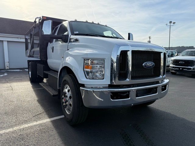 2025 Ford F-650 Base