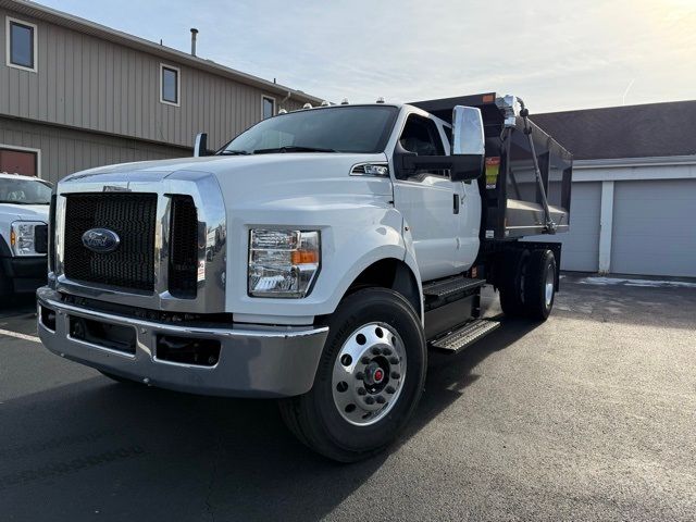 2025 Ford F-650 Base