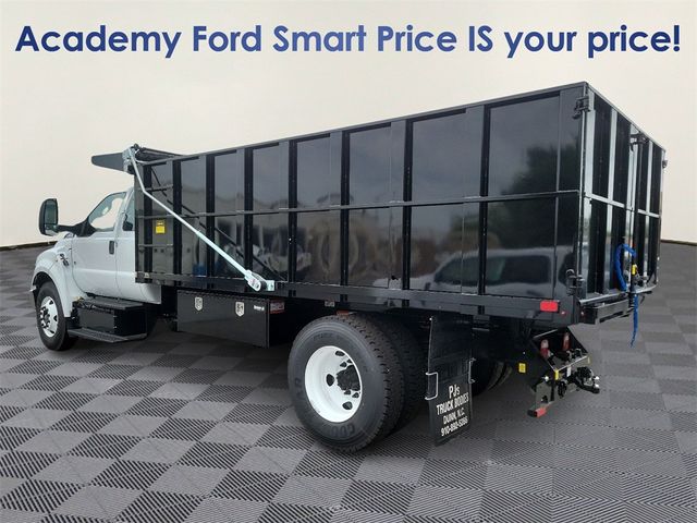 2025 Ford F-650 Base