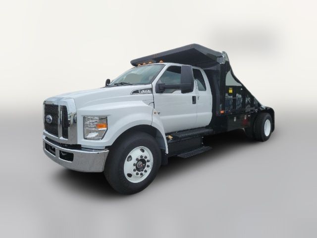 2025 Ford F-650 Base