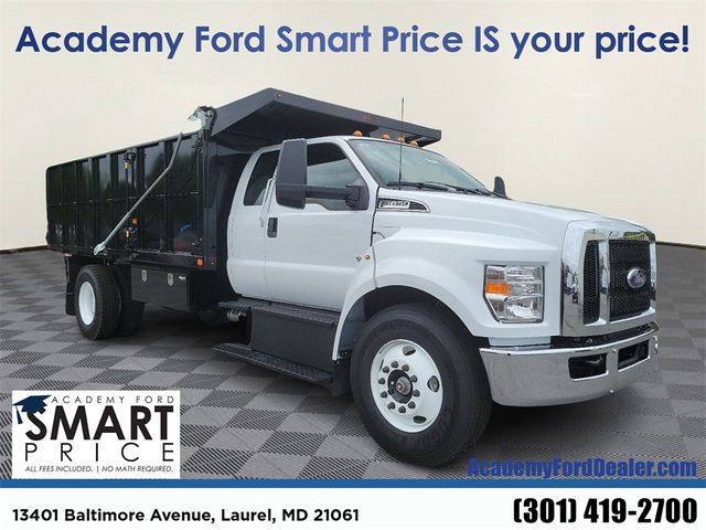 2025 Ford F-650 Base