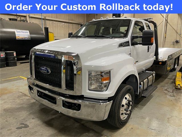 2025 Ford F-650 Base