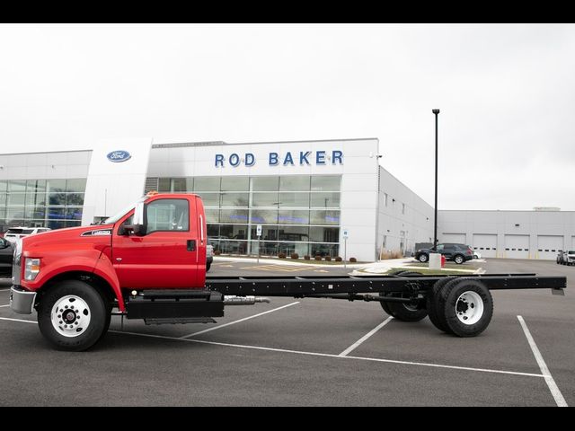 2025 Ford F-650 Base