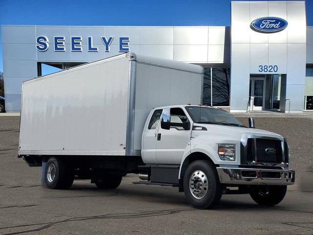 2025 Ford F-650 Base