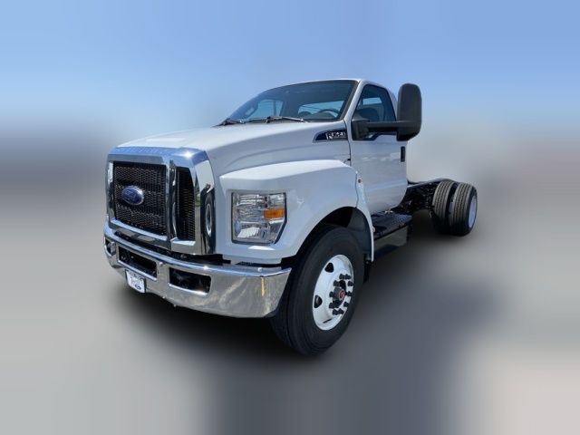 2025 Ford F-750 Straight Frame Gas