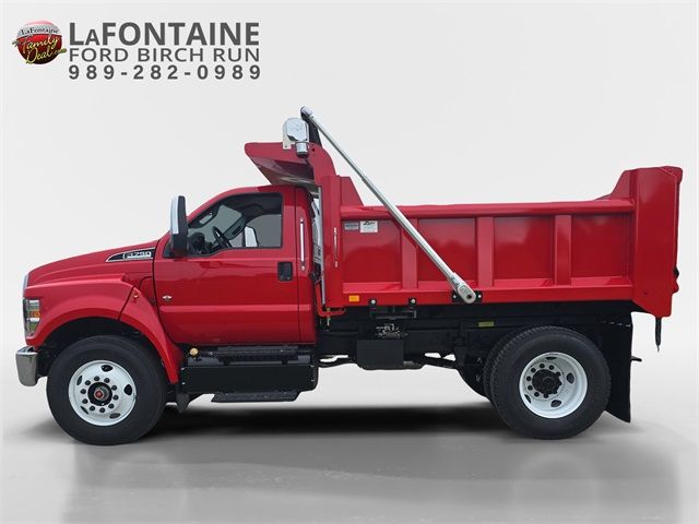 2025 Ford F-750 Straight Frame Gas