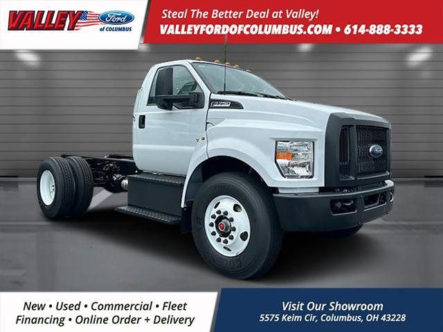 2025 Ford F-750 Straight Frame Gas