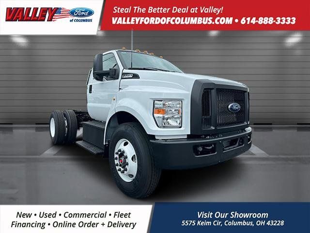 2025 Ford F-750 Straight Frame Gas