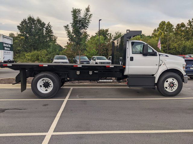 2025 Ford F-750 Straight Frame Gas