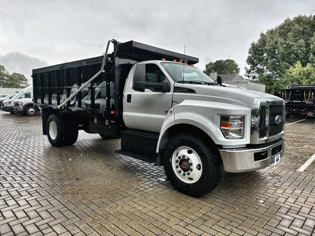 2025 Ford F-750 Straight Frame Gas