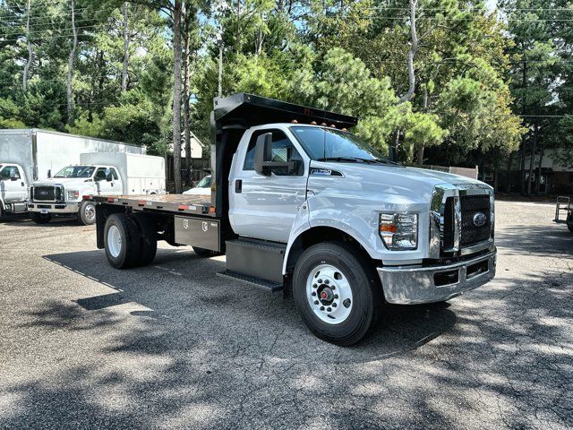 2025 Ford F-750 Straight Frame Gas