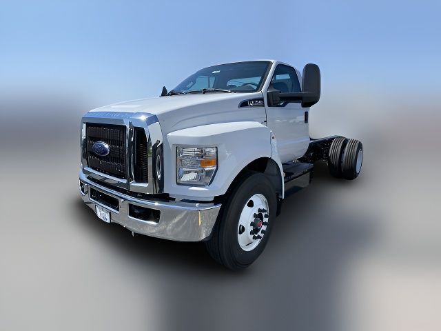 2025 Ford F-750 Straight Frame Gas