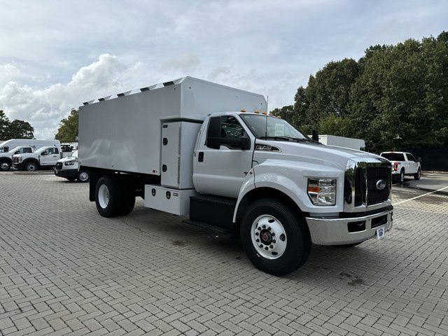 2025 Ford F-750 Straight Frame Gas