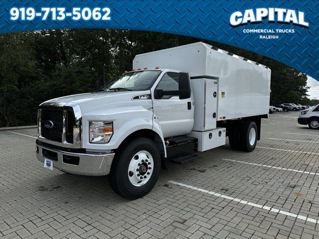 2025 Ford F-750 Straight Frame Gas