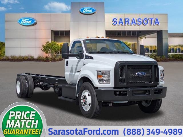 2025 Ford F-750 Base