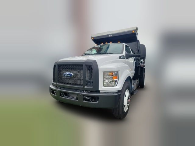 2025 Ford F-750 Base