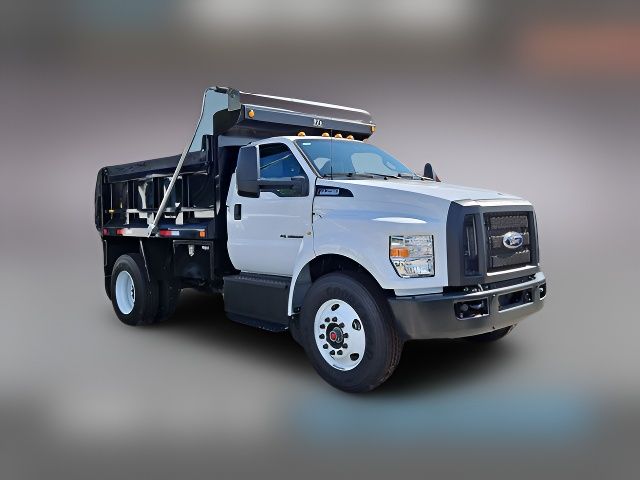 2025 Ford F-750 Base