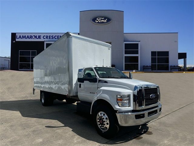 2025 Ford F-750 Base