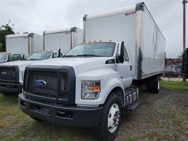 2025 Ford F-750 Base