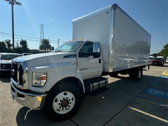 2025 Ford F-750 Base