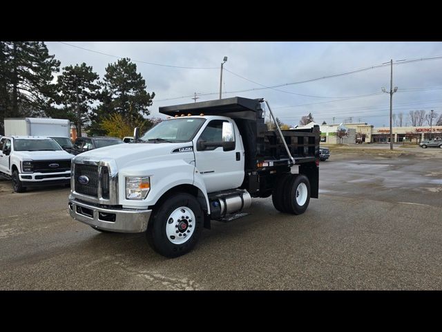 2025 Ford F-750 Base