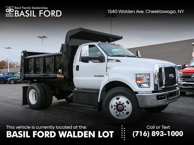 2025 Ford F-750 Base