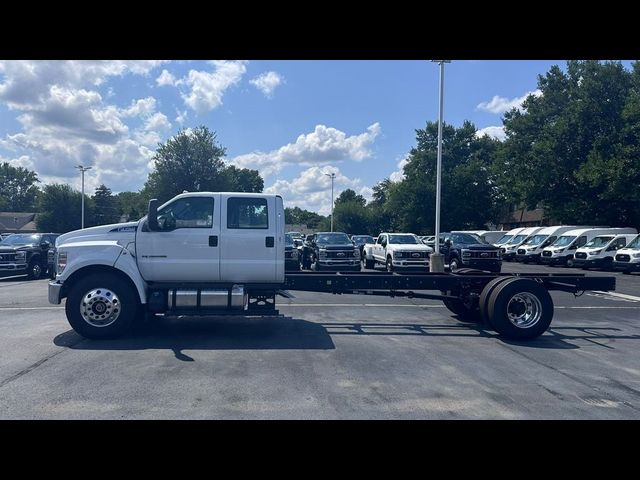 2025 Ford F-750 Base