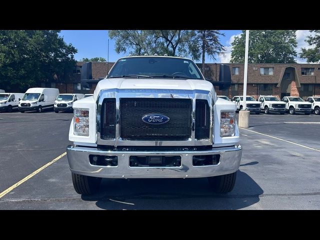 2025 Ford F-750 Base