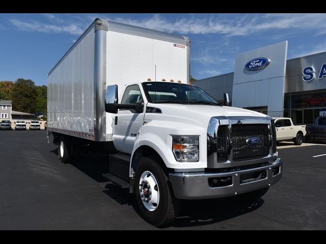 2025 Ford F-750 Base