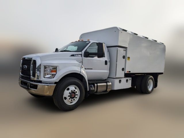 2025 Ford F-750 Base