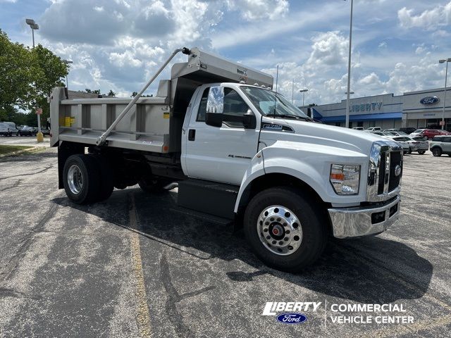 2025 Ford F-750 Base