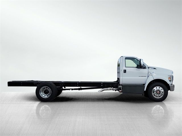 2025 Ford F-750 Base