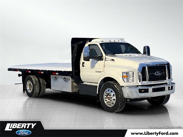 2025 Ford F-750 Base