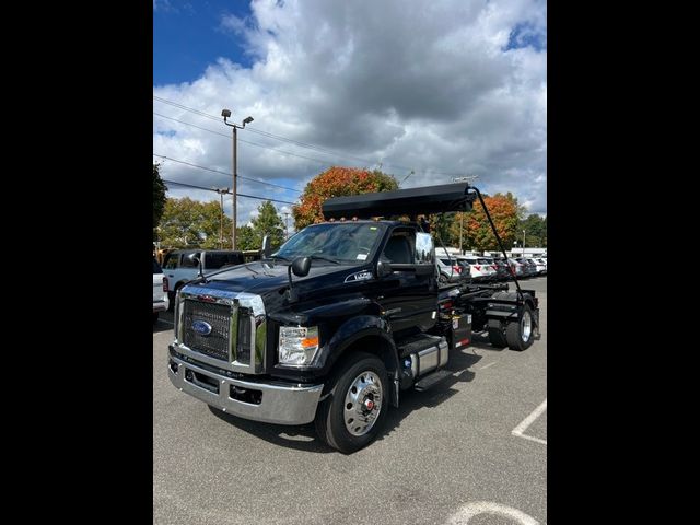 2025 Ford F-750 Base