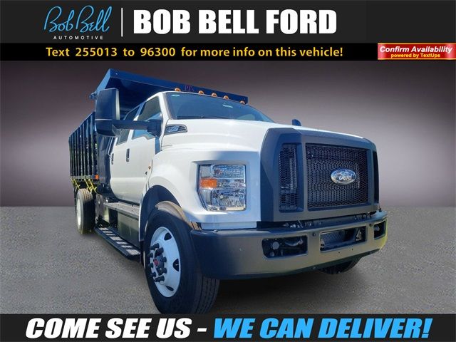 2025 Ford F-750 Base