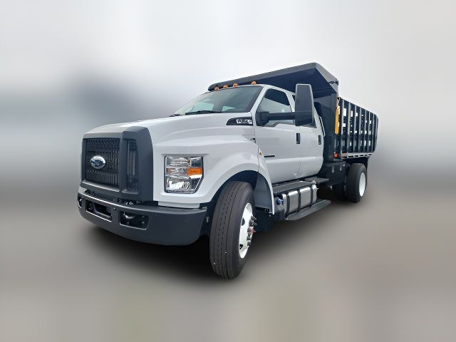 2025 Ford F-750 Base