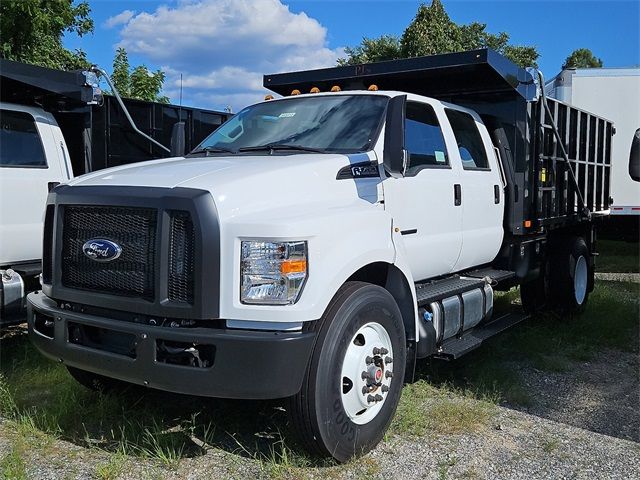 2025 Ford F-750 Base